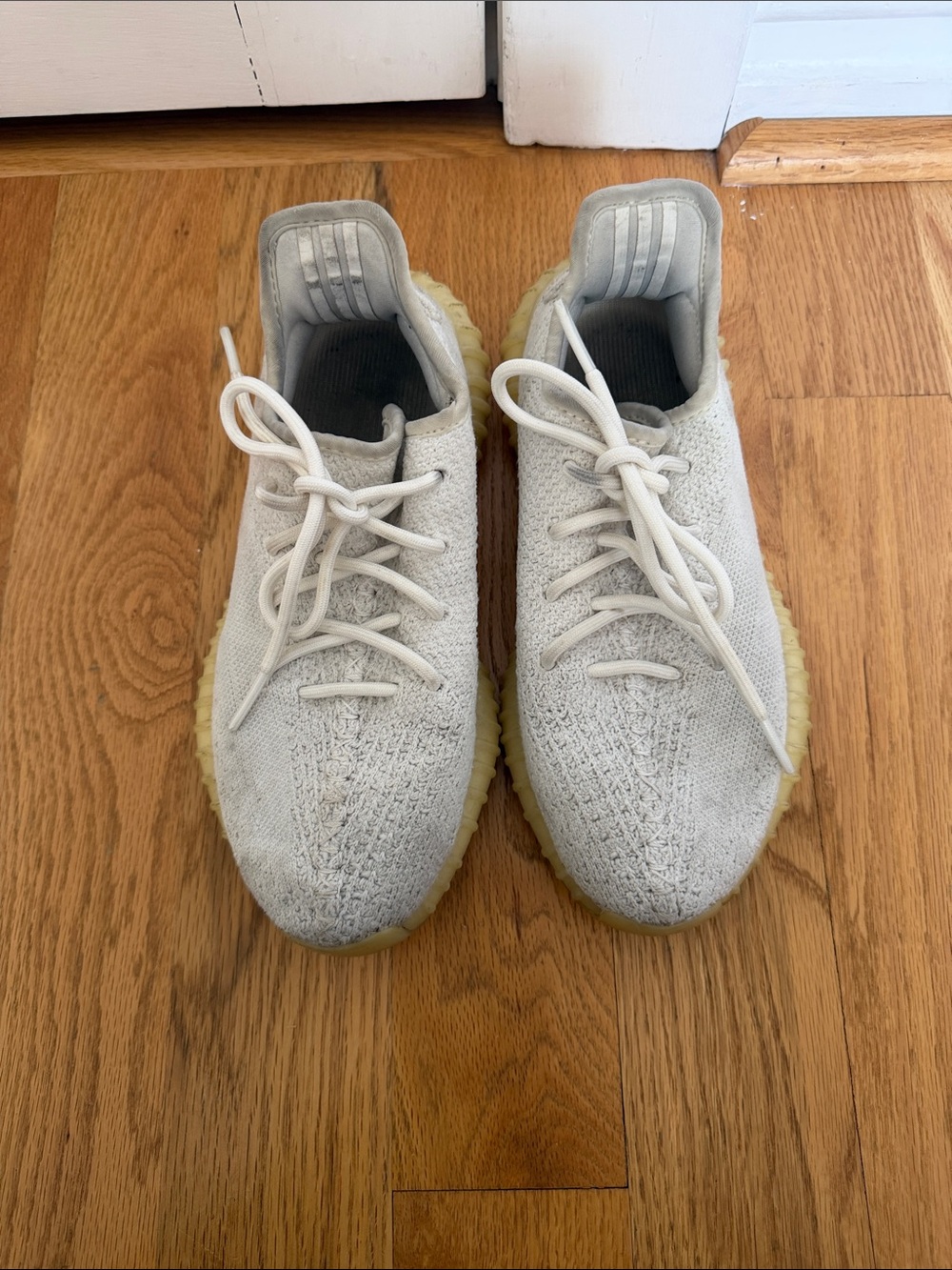 Yeezy Boost in White